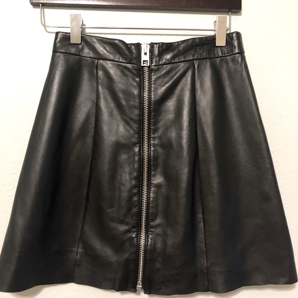 All Saints Black Lamb Leather Miniskirt-Size 4 - Picture 2 of 2
